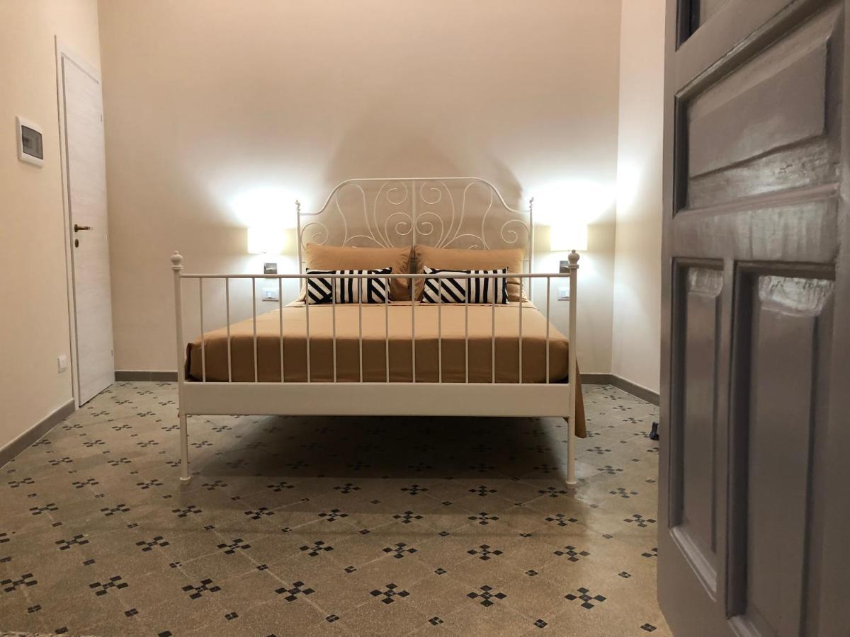 B&B Meliora Rooms Авола Екстер'єр фото