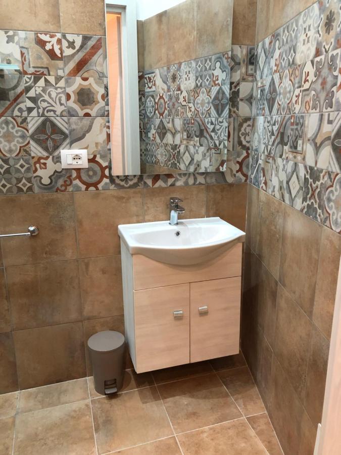 B&B Meliora Rooms Авола Екстер'єр фото