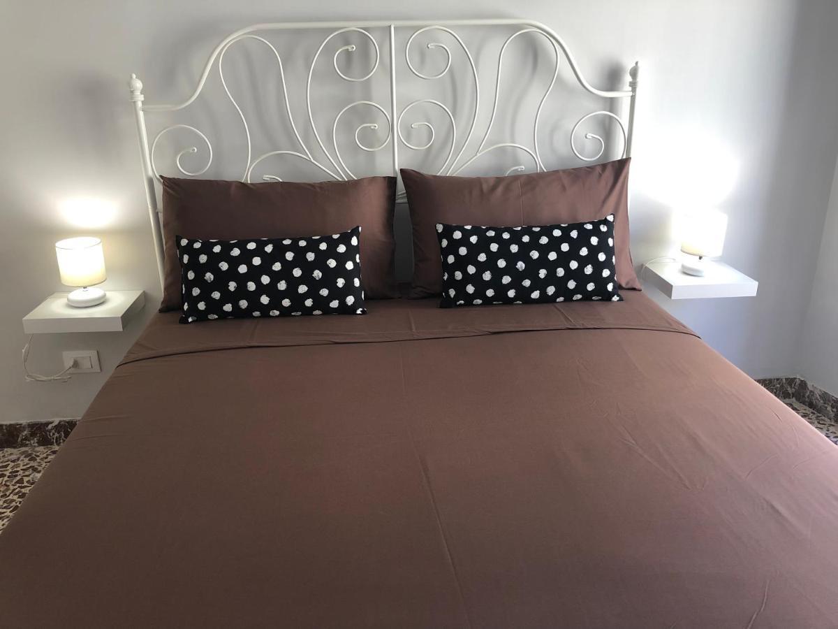 B&B Meliora Rooms Авола Екстер'єр фото