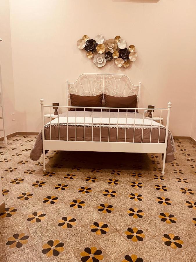 B&B Meliora Rooms Авола Екстер'єр фото