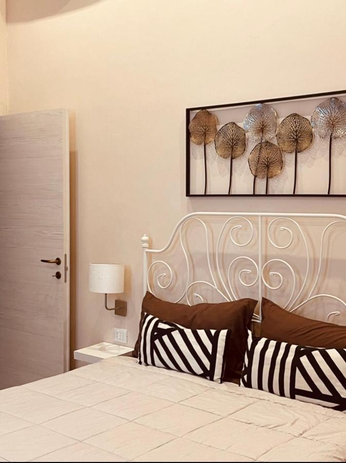 B&B Meliora Rooms Авола Екстер'єр фото